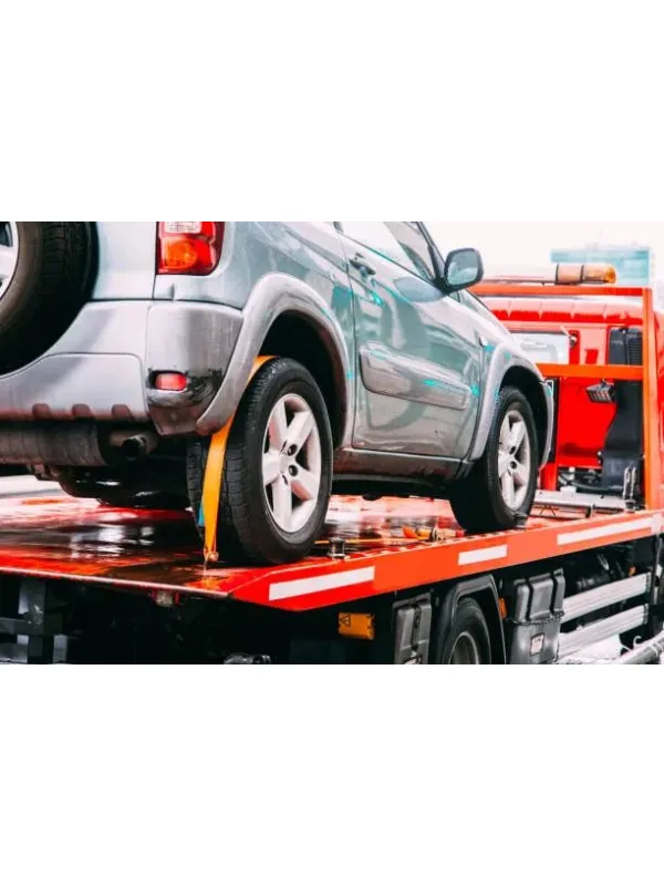 Uşak’ta oto çekici fiyatları, yol yardım süreci, araç kurtarma aşamaları ve en hızlı çekici çağırma yöntemleri hakkında merak edilen tüm soruları bu rehberde yanıtladık