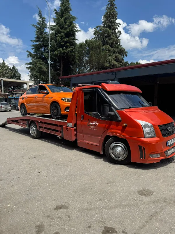 D300 Karayolu ve Tepe Damları Mevkiinde Acil Yol Yardım Hattı!