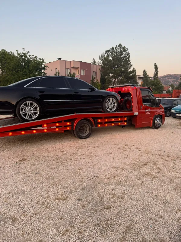 Uşak merkez, Banaz ve Hamamboğazı hattında bütçe dostu, kaskolu ve uygun fiyatlı oto çekici kampanyası başladı! Poyraz Assist ile ekonomik ve hasarsız kurtarma.