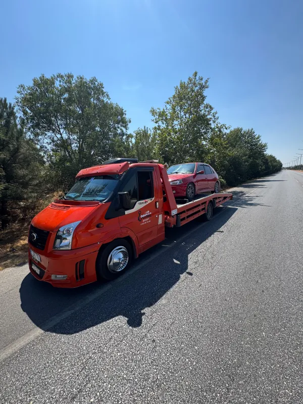 D300 Karayolu Çarık mevkiinde ve Banaz ilçesinde yolda kalan sürücüler için 7/24 kaskolu uşak oto çekici ve uşak oto kurtarma rehberi.